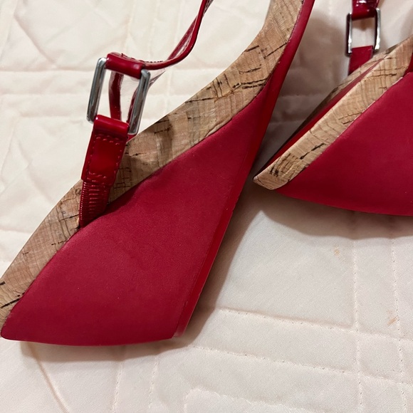 SLIP ON - Picture 3 of 5